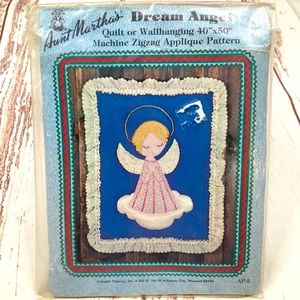 Aunt Martha’s Dream Angel Quilt Pattern Colonial Patterns, Inc. Wall Hanging